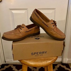 Women Sperry Boat Shoes
